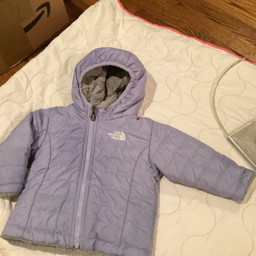 North Face infant reversible moss bud swirl hooded fleece winter jacket. Sz 3/6M